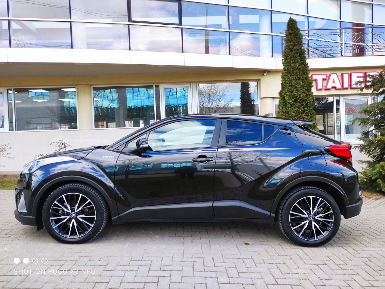 Toyota C-HR foto 5