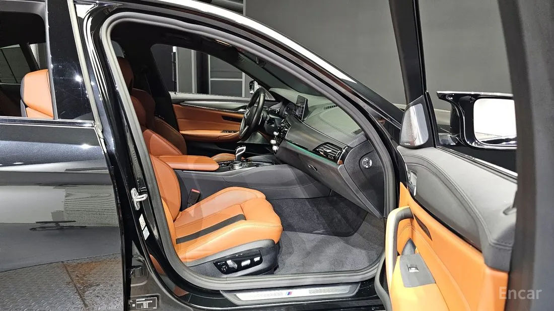 BMW M5 foto 8