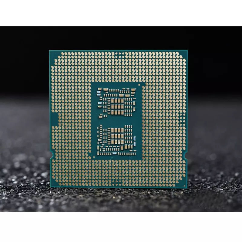 Intel i9 - 10850K