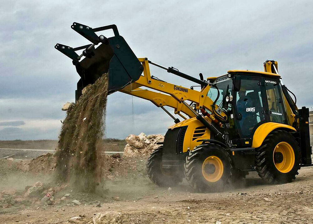 Buldoexcavator Cukurova 885 foto 3