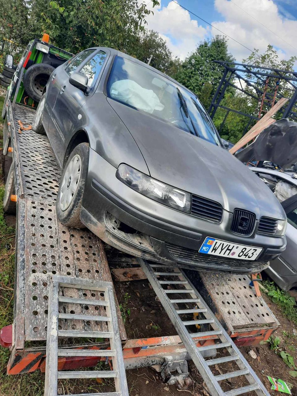 Seat toledo(2002 anul)1.6 benzin,alhambra 1.9 diesel 2003 god foto 2