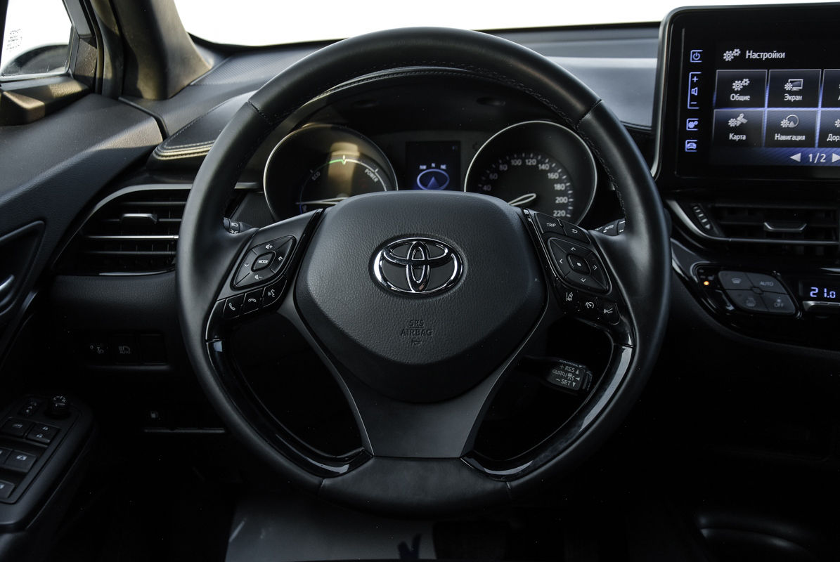 Toyota C-HR foto 10