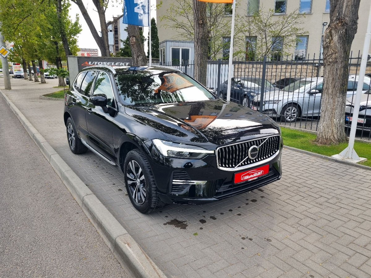 Volvo XC60 2021 photo 3