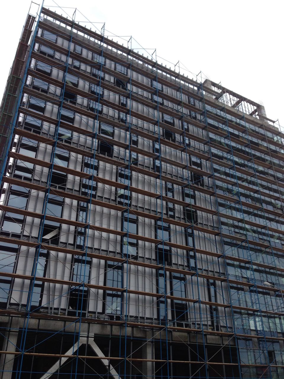 Schele pentru constructie. Cтроительные леса для ФАСАДНЫХ и ВНУТРЕННИХ работ.  АРЕНДА.  ПРОДАЖА. фото 3