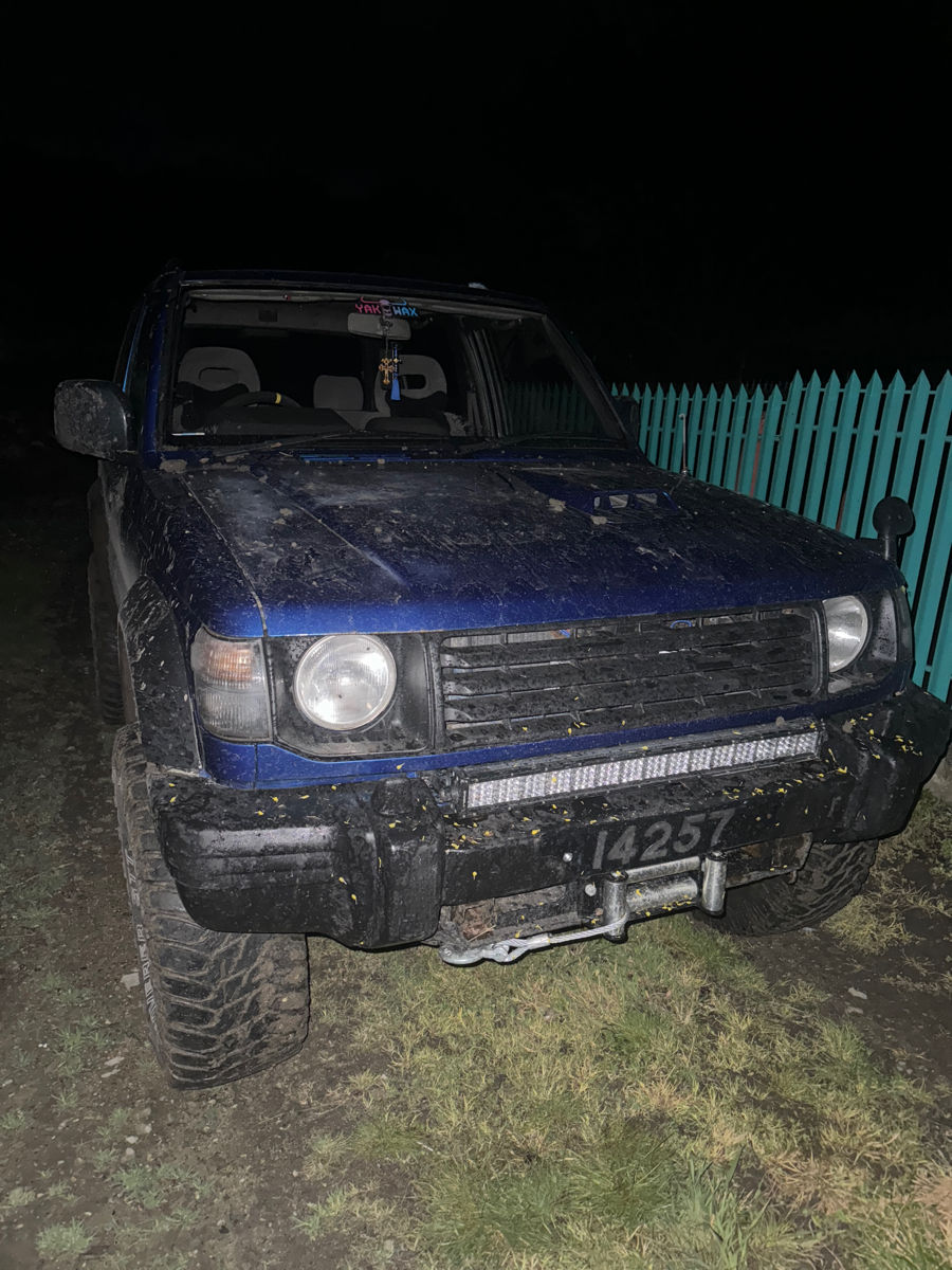 Mitsubishi Pajero 2001 г. с пробегом 180000 км, Дизель, 4800 €