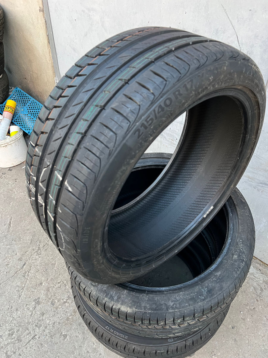 215/40R17 foto 0