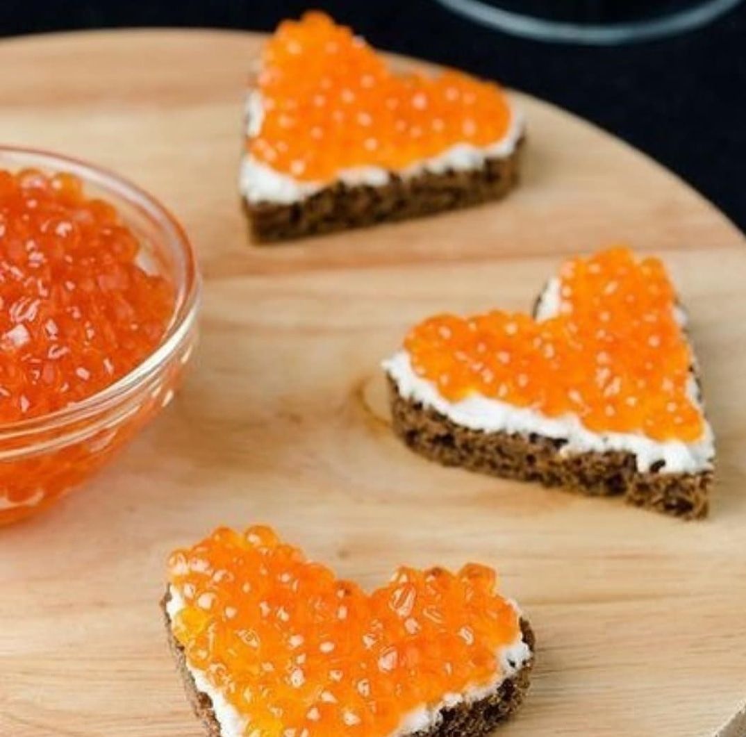 Красная и черная икра