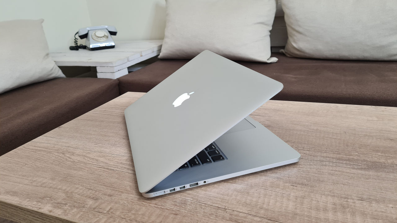 MacBook Pro 15 retina 2015 (i7 3.50Ghz, 16gb) Bateria noua foto 4