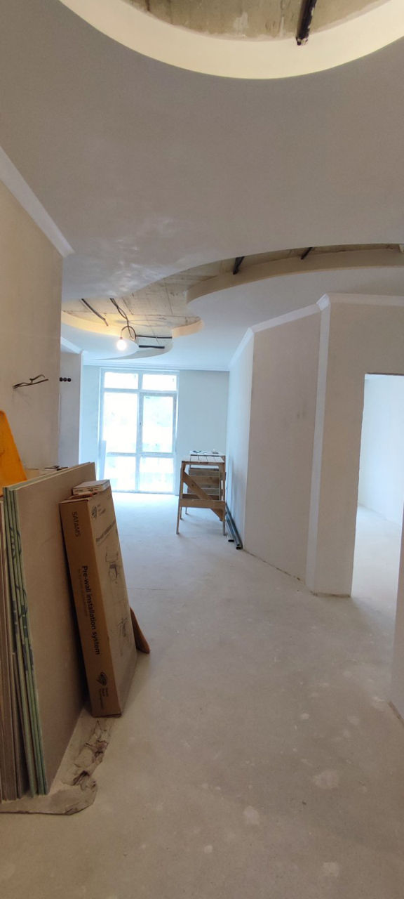 Reparatie apartamente ,case, oficii + design. foto 19