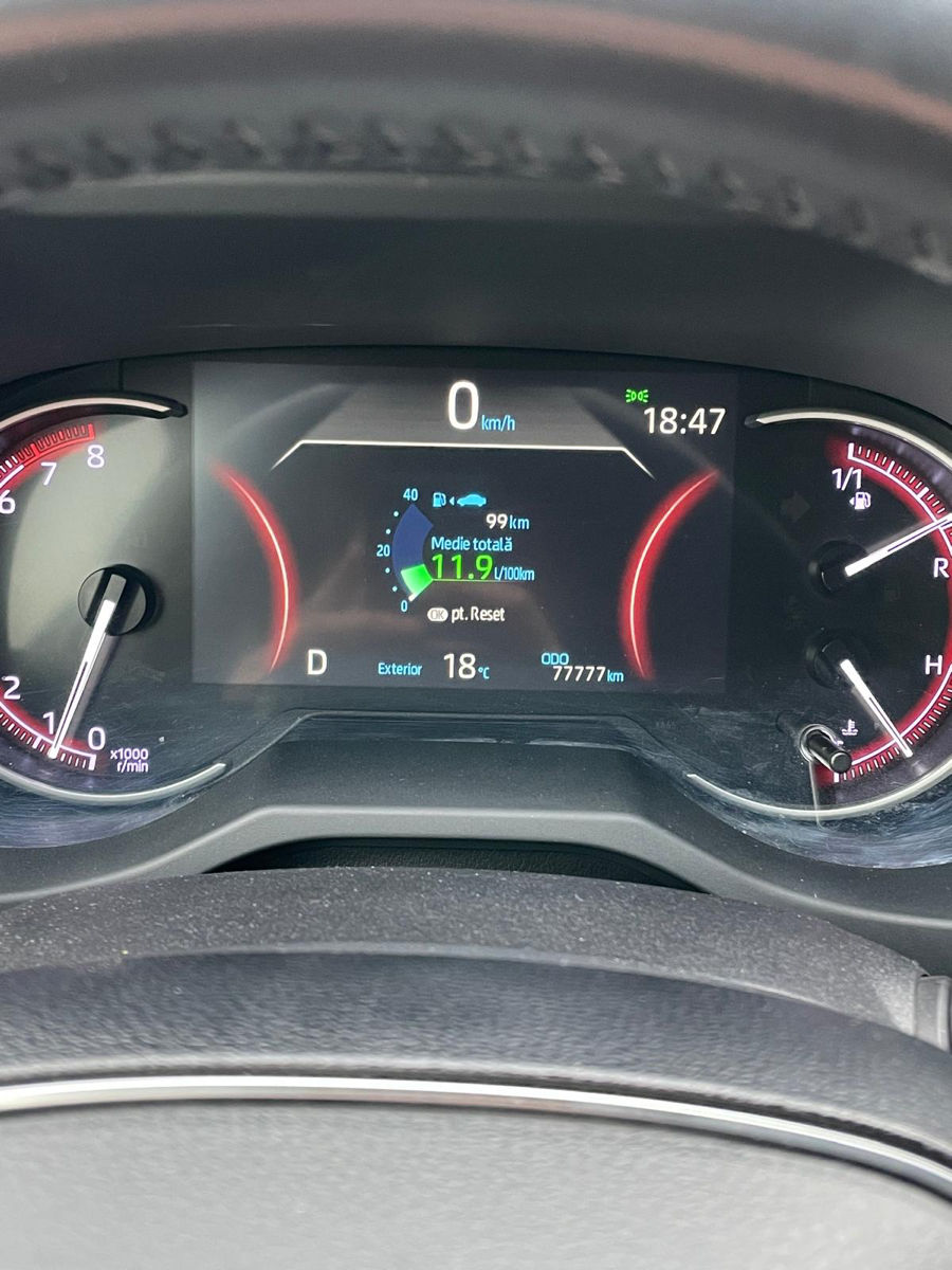 Toyota Rav 4 foto 6