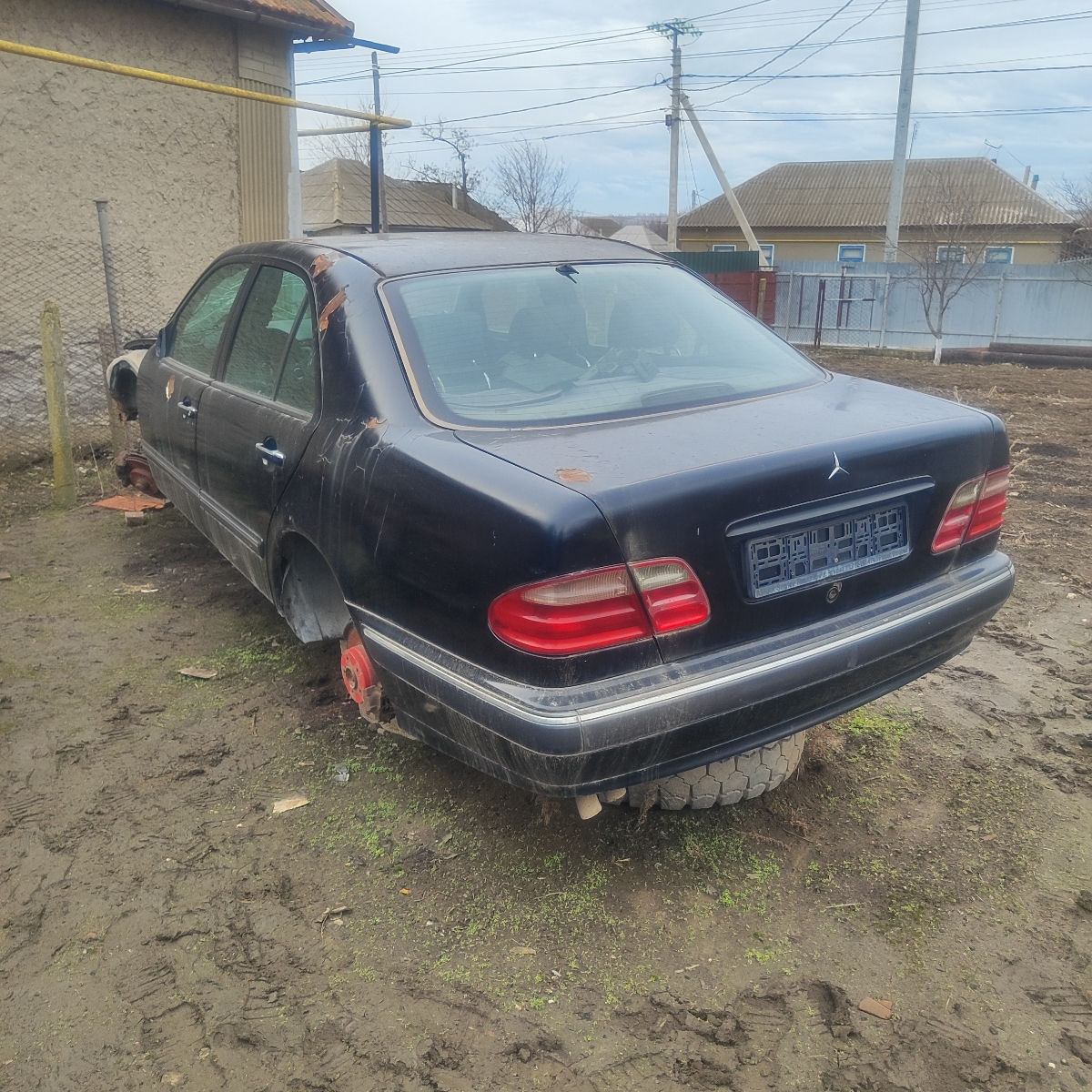Mercedes Benz W210 Запчасти фото 1