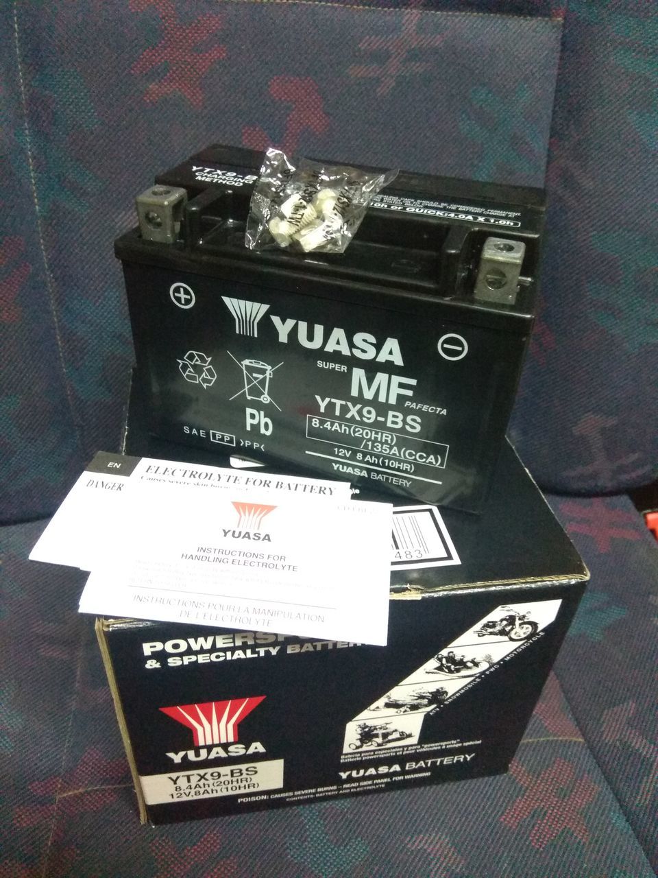 Аккумулятор YUASA YTX9-BS