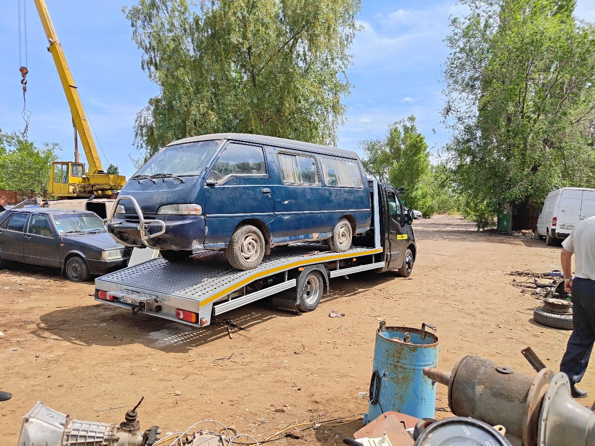 Evacuator Cahul . Эвакуатор,Кагул и по всей Молдове!!24/24! фото 1
