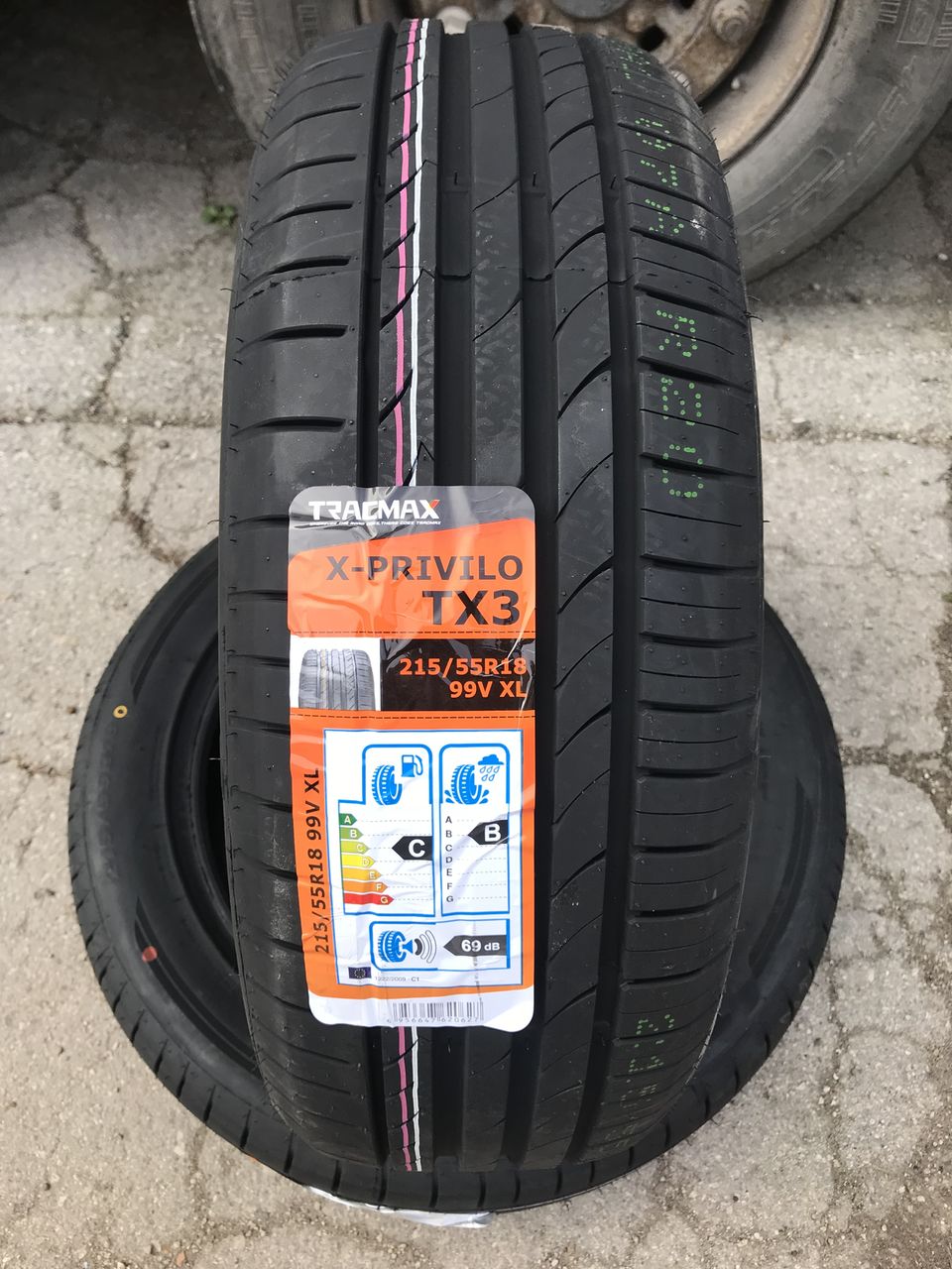 215/55 R18 Tracmax Xprivilo TX-3/ Доставка, livrare toata Moldova foto 0