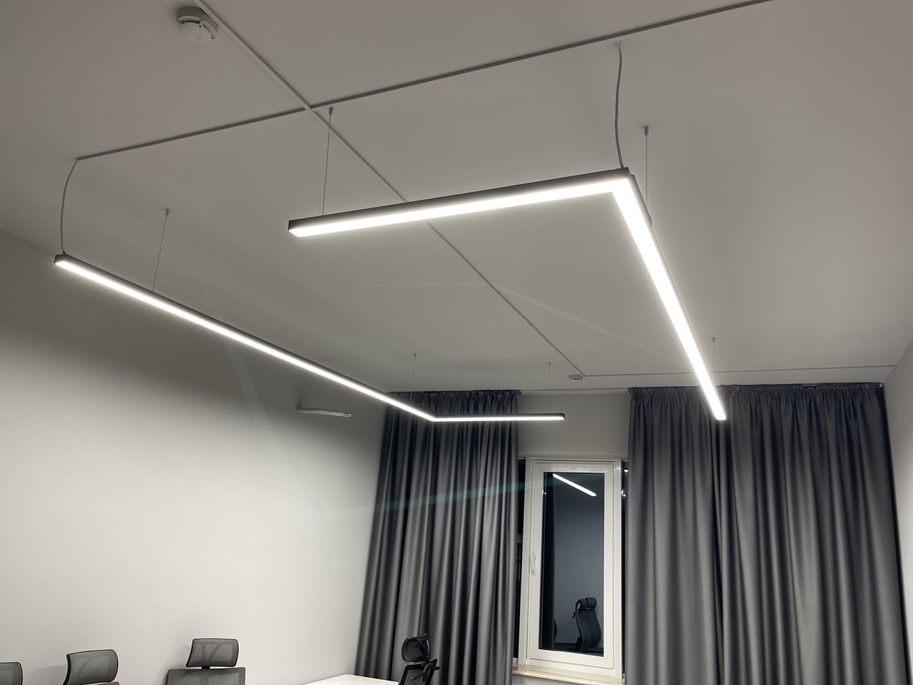 Corpuri de iluminat led liniare, panlight, corp Iluminat LED office, iluminat cu led-uri interior foto 13