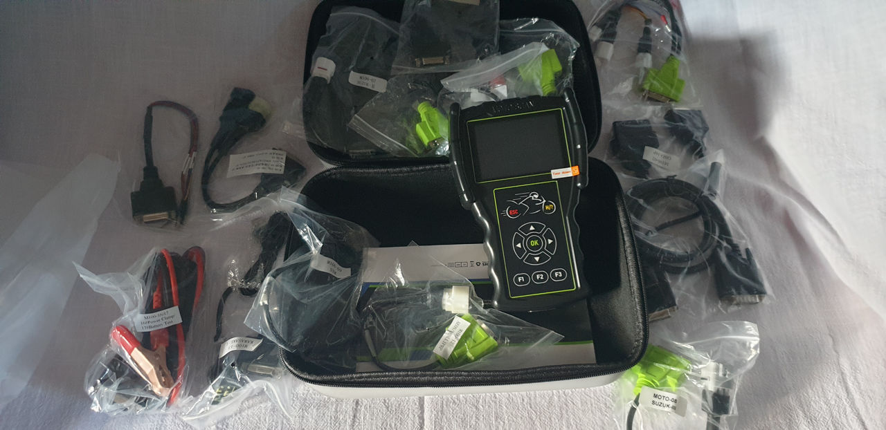 Диагностический сканер M100 PRO Motorcycle Scanner