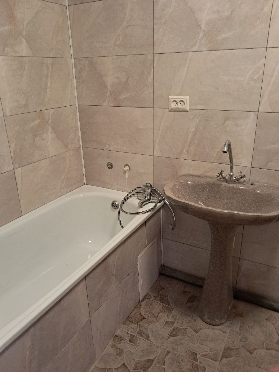 Apartament cu 2 camere, 72 m², Periferie, Dondușeni foto 6