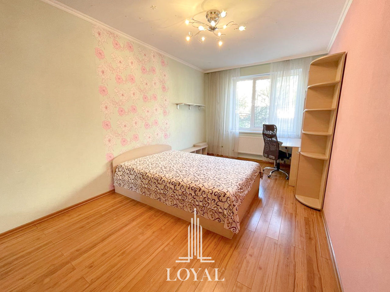 Apartament cu 3 camere, 130 m², Centru, Chișinău foto 10