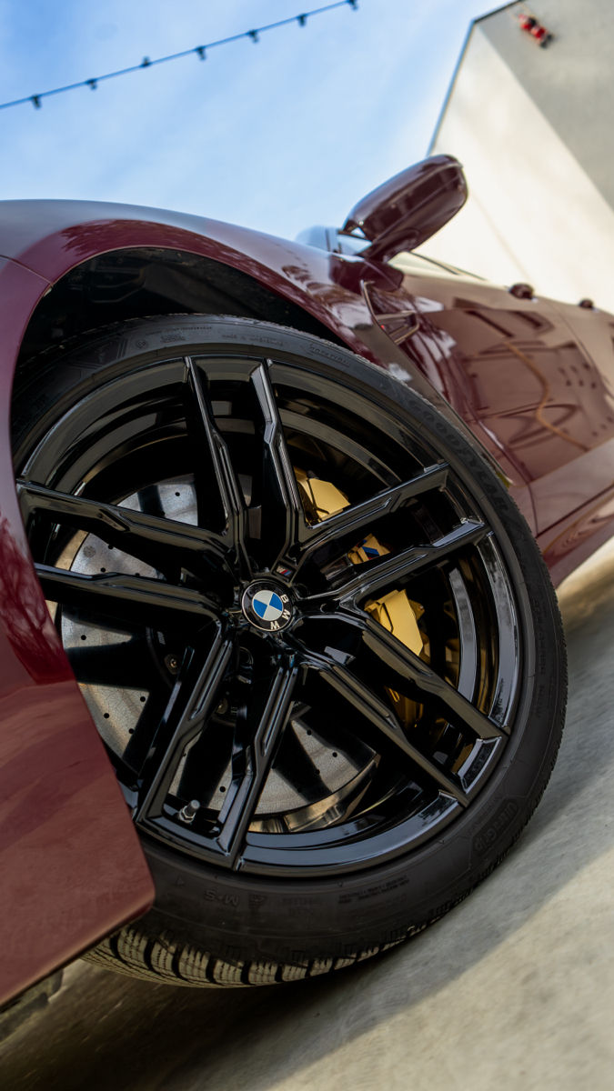 BMW M8 foto 8