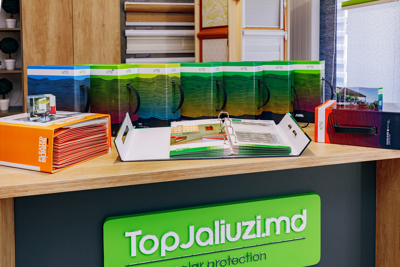 In showroom-ul nostru veti gasi toate tipurile de jaluzele.Dispunem de cel mai bogat asortiment. фото 3