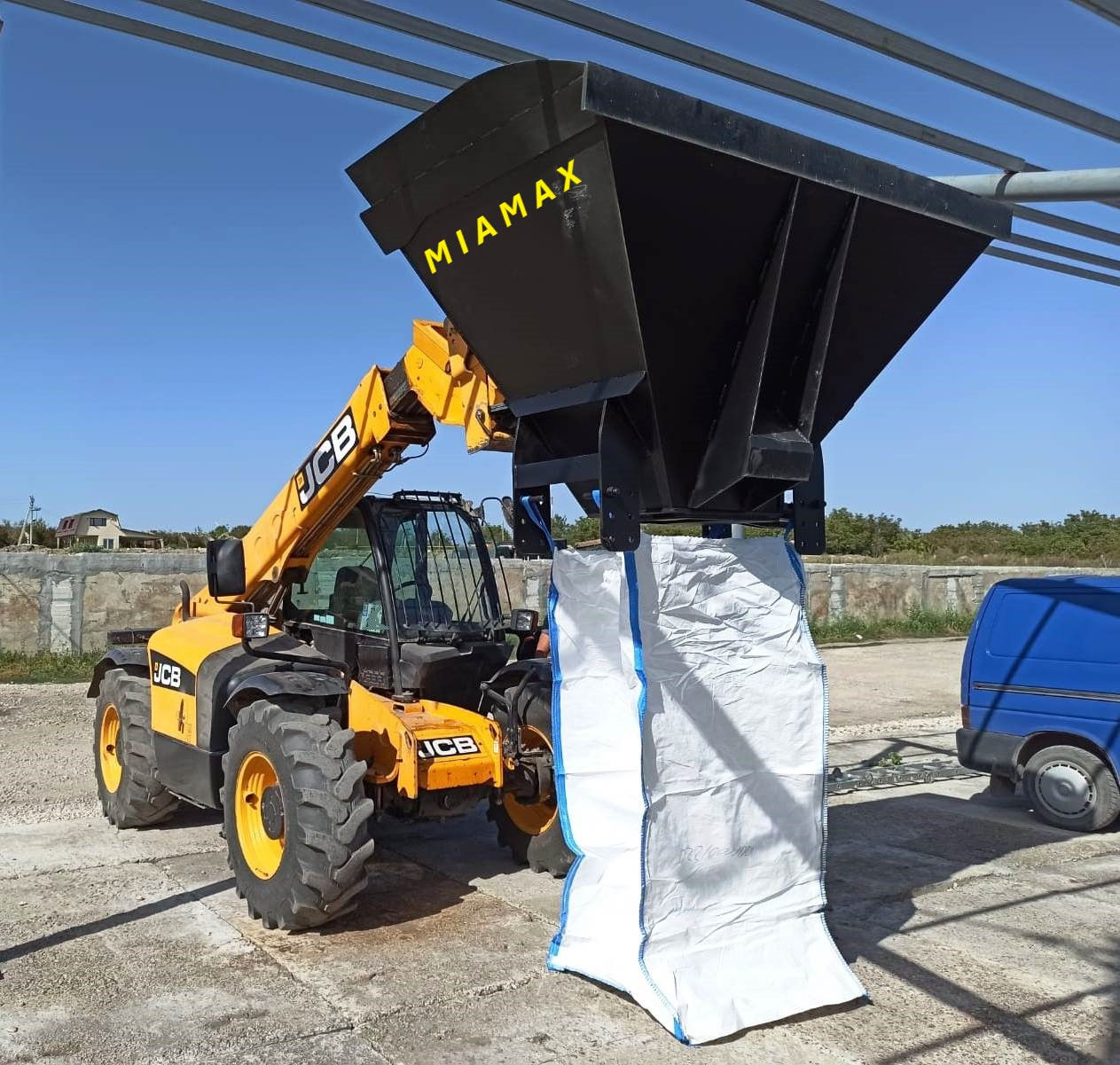 Ковш для наполнения Big-Bag 2,4 м3  для JCB foto 0