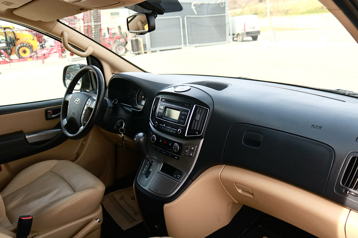 Hyundai H-1 Truck фото 8