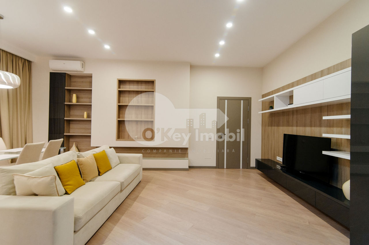 Apartament cu 3 camere, 95 m², Râșcani, Chișinău foto 0