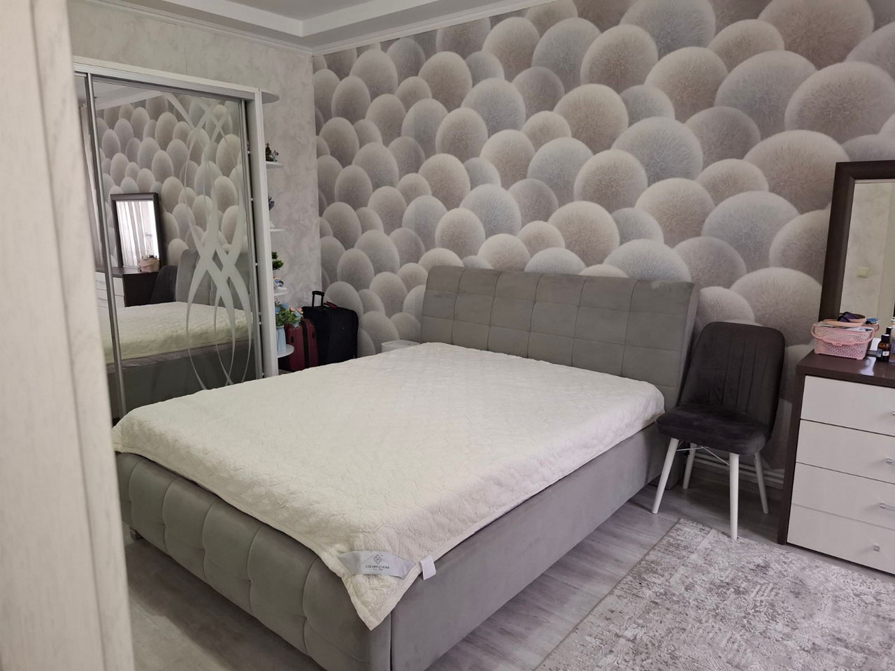 Apartament cu 3 camere,  Centru,  Sadovoe,  Bălți mun.