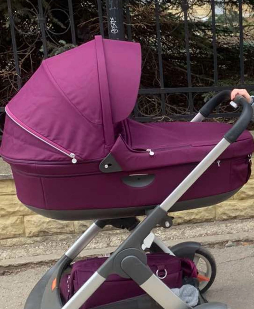 Vând Cărucior 3 în 1, model Stokke Crusi foto 0