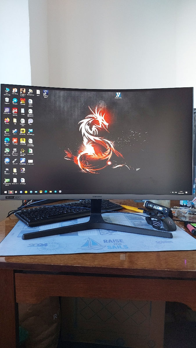 Изогнутый монитор Самсунг C27RG50FQU 27" 240Hz