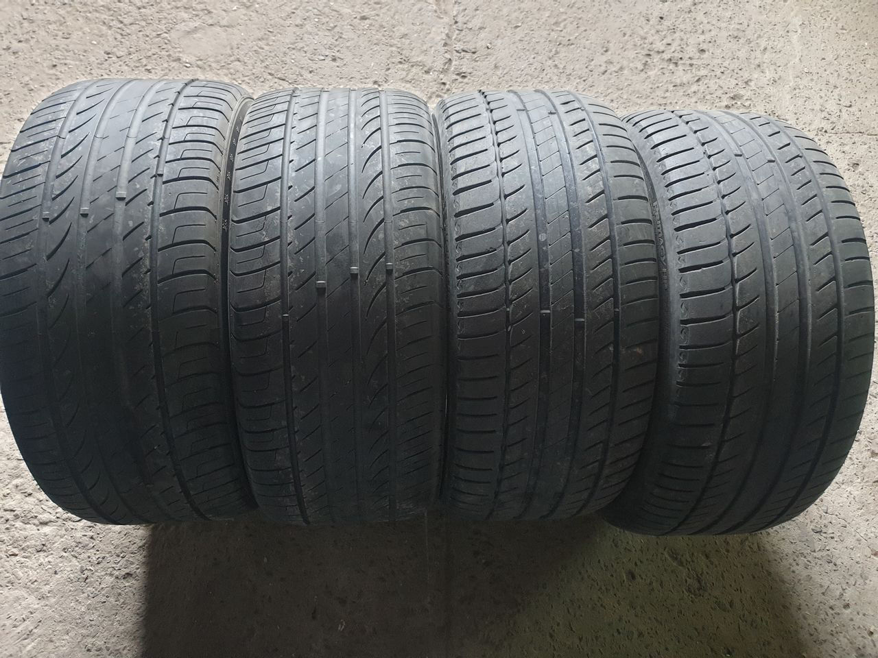 245/45 r17