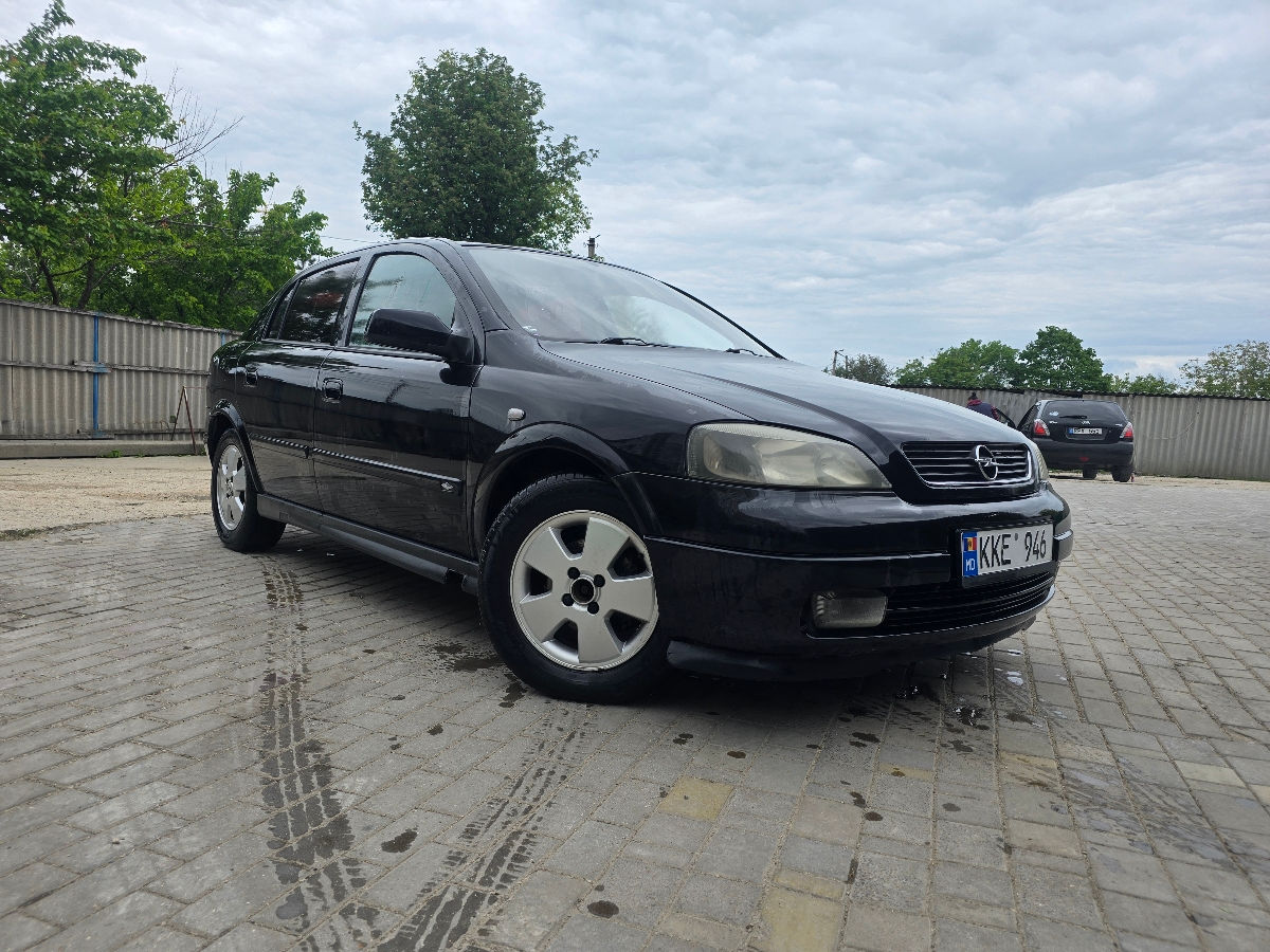 Opel Astra foto 0