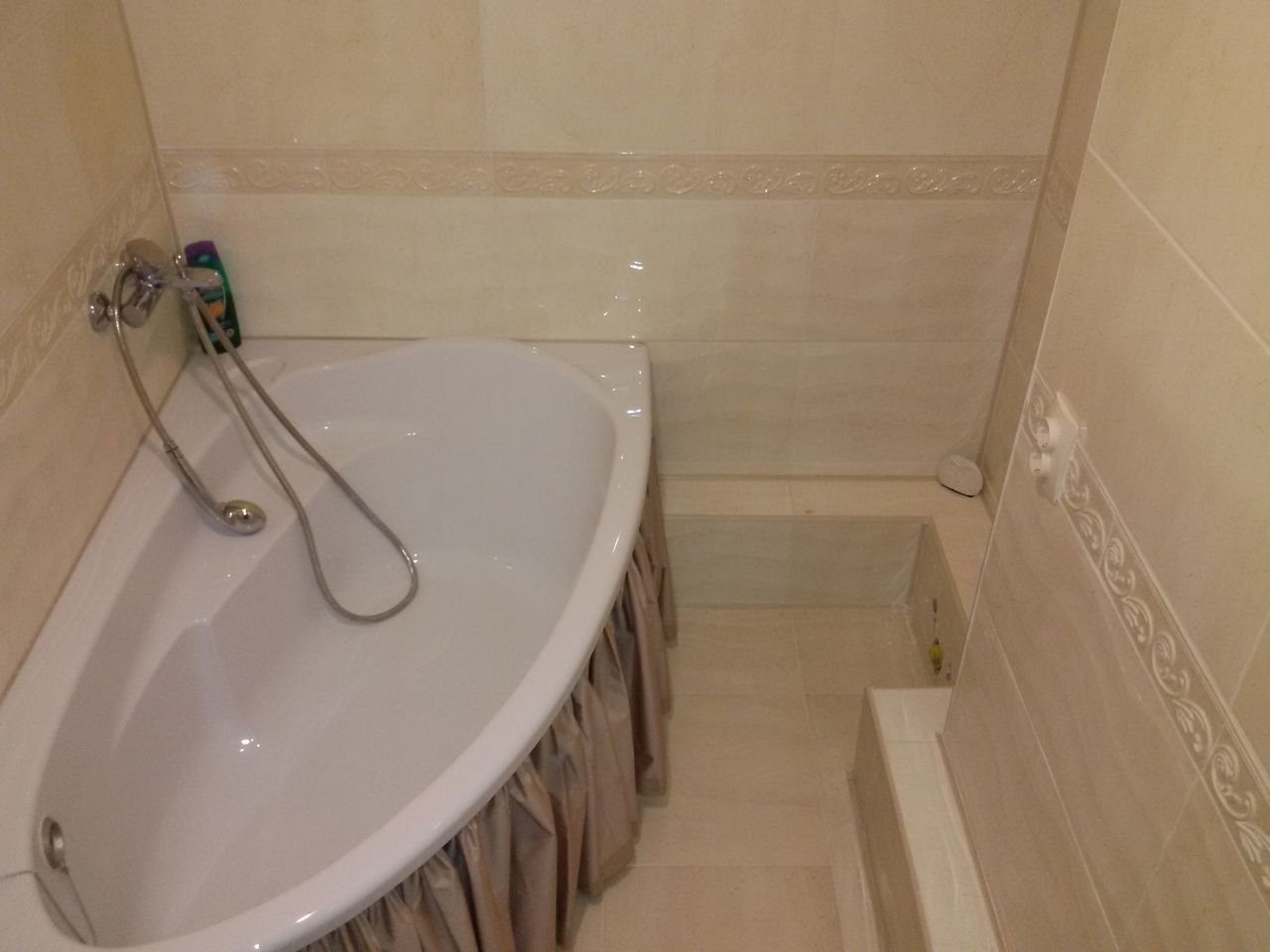 Apartament cu 2 camere, 75 m², Botanica, Chișinău foto 0