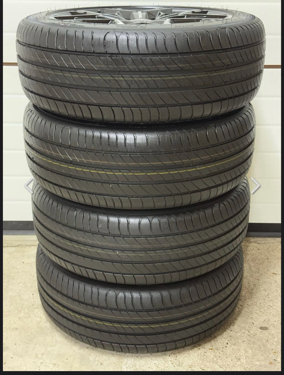 Michelin Primacy 225/45 R17  фото 0