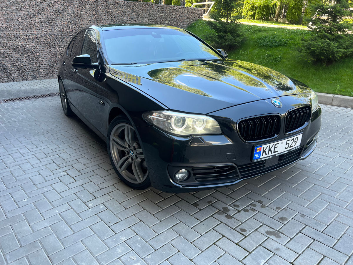 BMW 5 Series foto 1