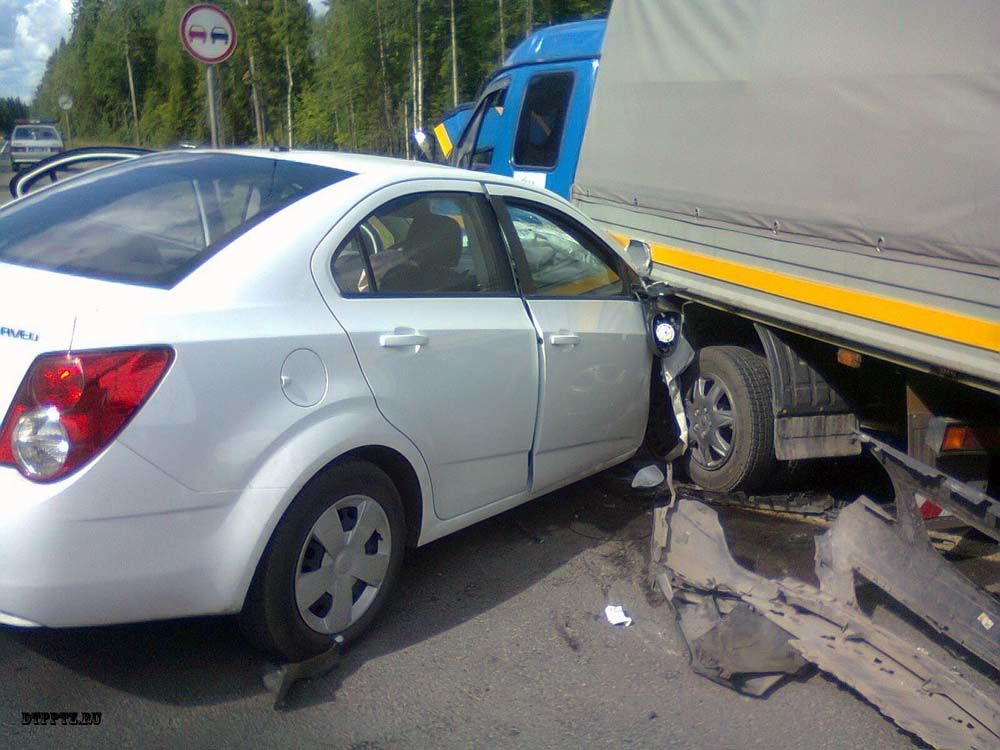 Chevrolet Aveo фото 1