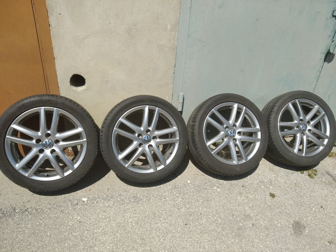 Диски 5x112 r17 и шины michelin 225 45 r17 vw. skoda. audi. mercedes
