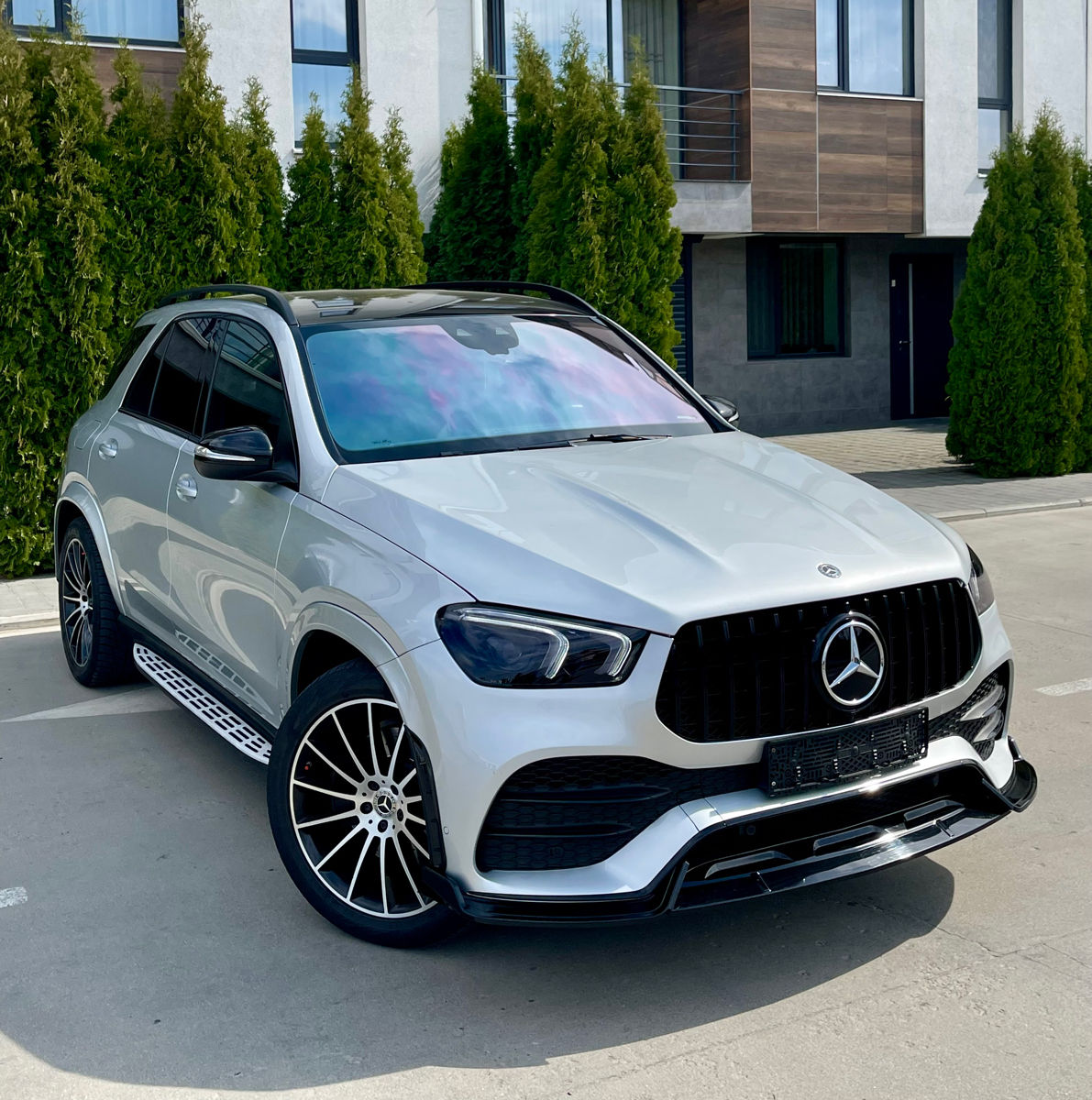 Mercedes GLE foto 1