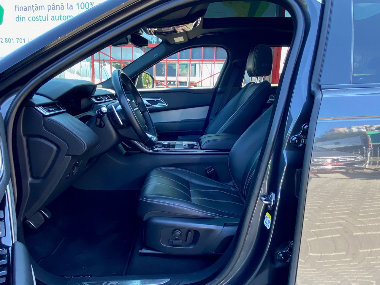 Land Rover Range Rover Velar foto 10