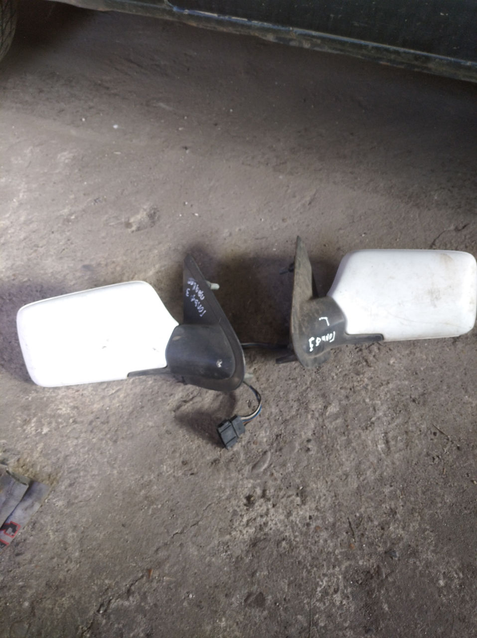 Правое зеркало гольф 3