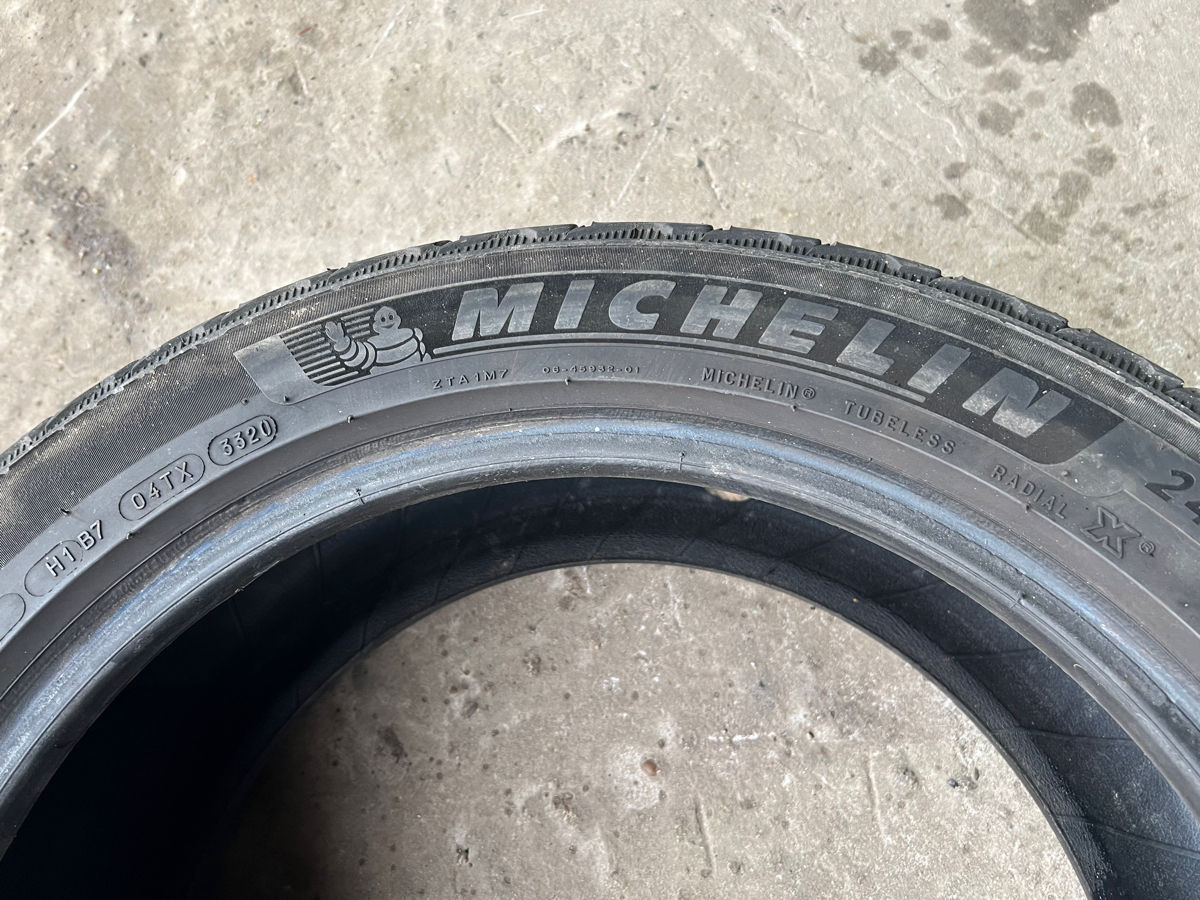 Продам 2 б.у шины 245/45 R18 Michelin Alpin 5 winter фото 6