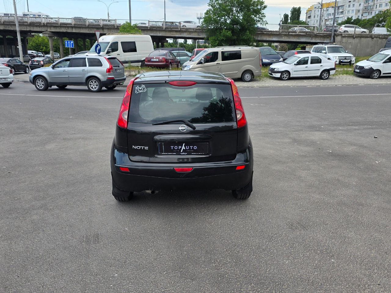 Nissan Note фото 6