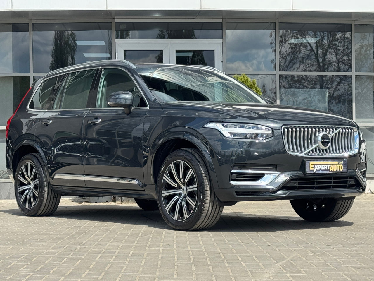 Volvo XC90 — фото 3