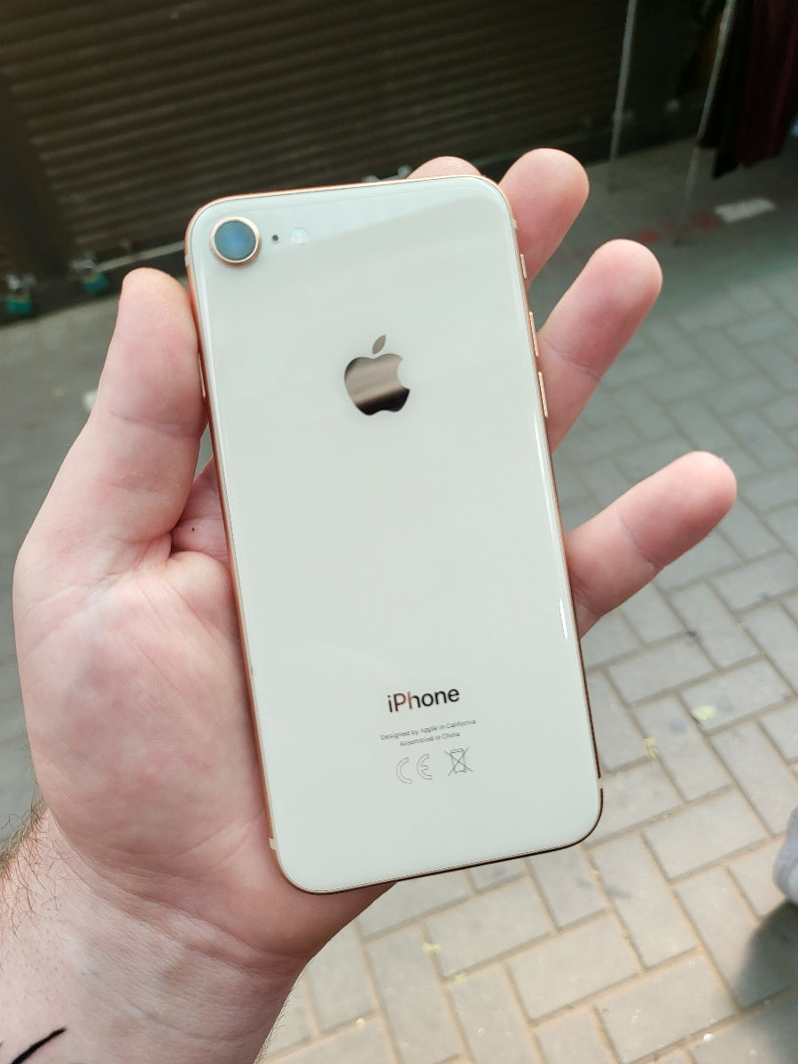 Iphone 8 foto 0