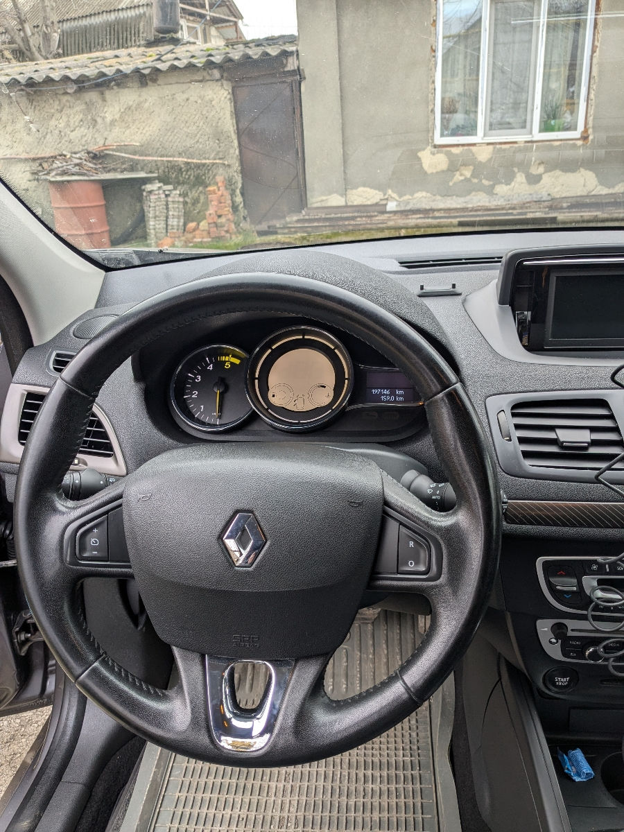 Renault Megane 2013 г. с пробегом 204426 км, Дизель, 6800 €