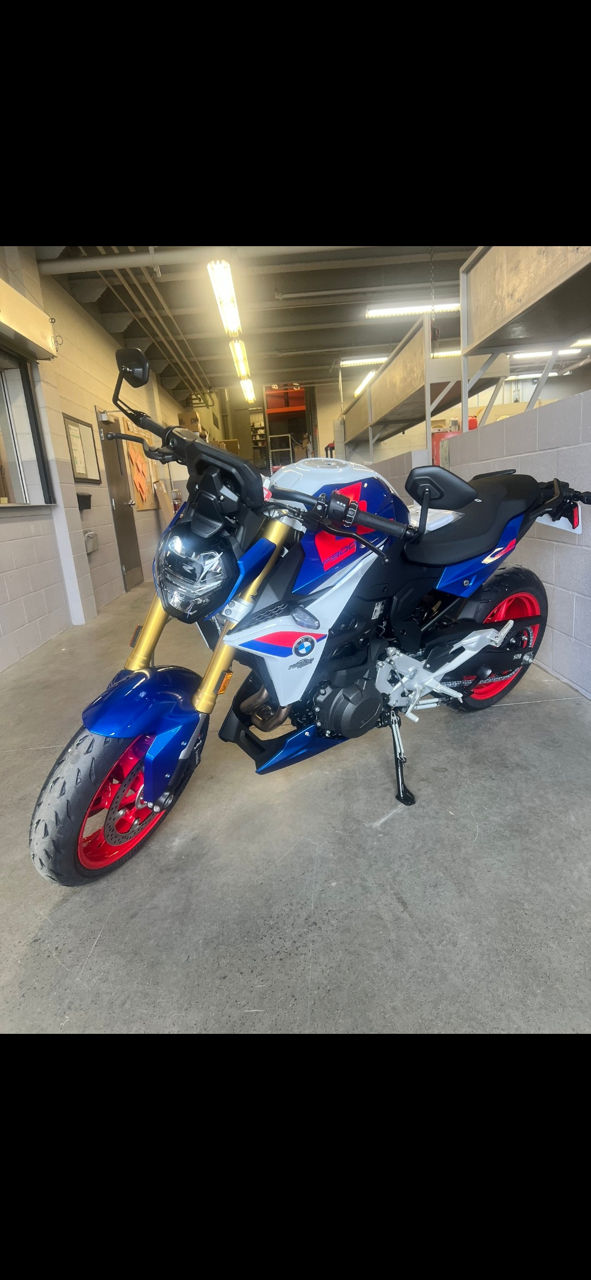 BMW F900R фото 0