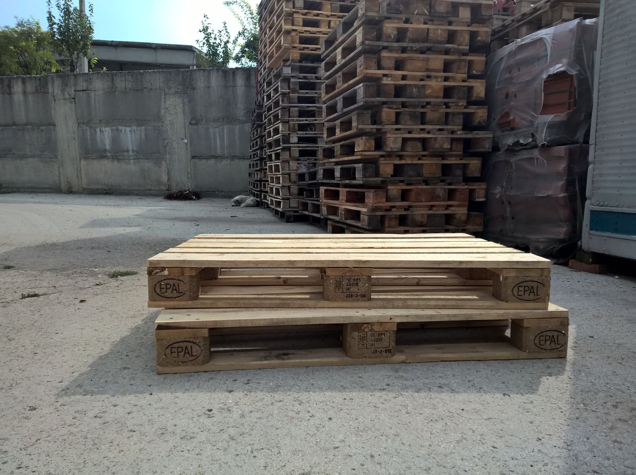 Palete 120cm х 80см. Rezista piina la 5 tone foto 3