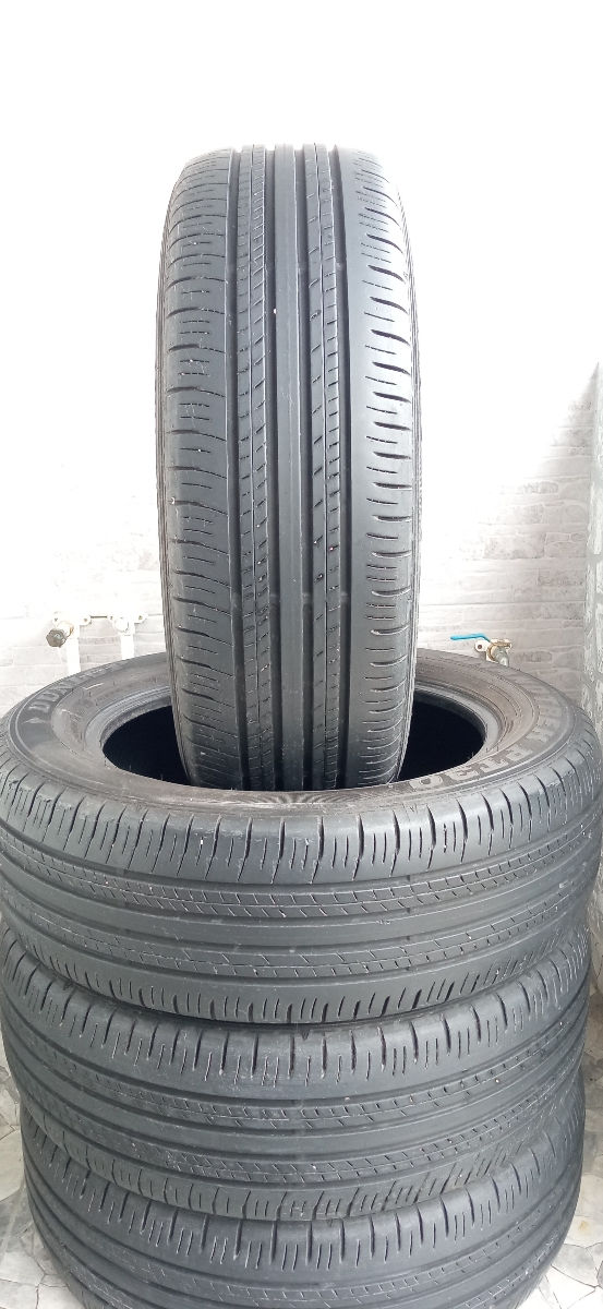 225/60 r18 dunlop