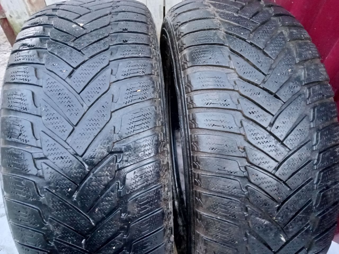 215/55 R16