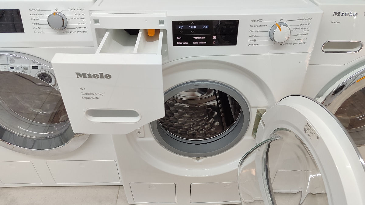 Стиральная машина Miele 9 кг фото 8